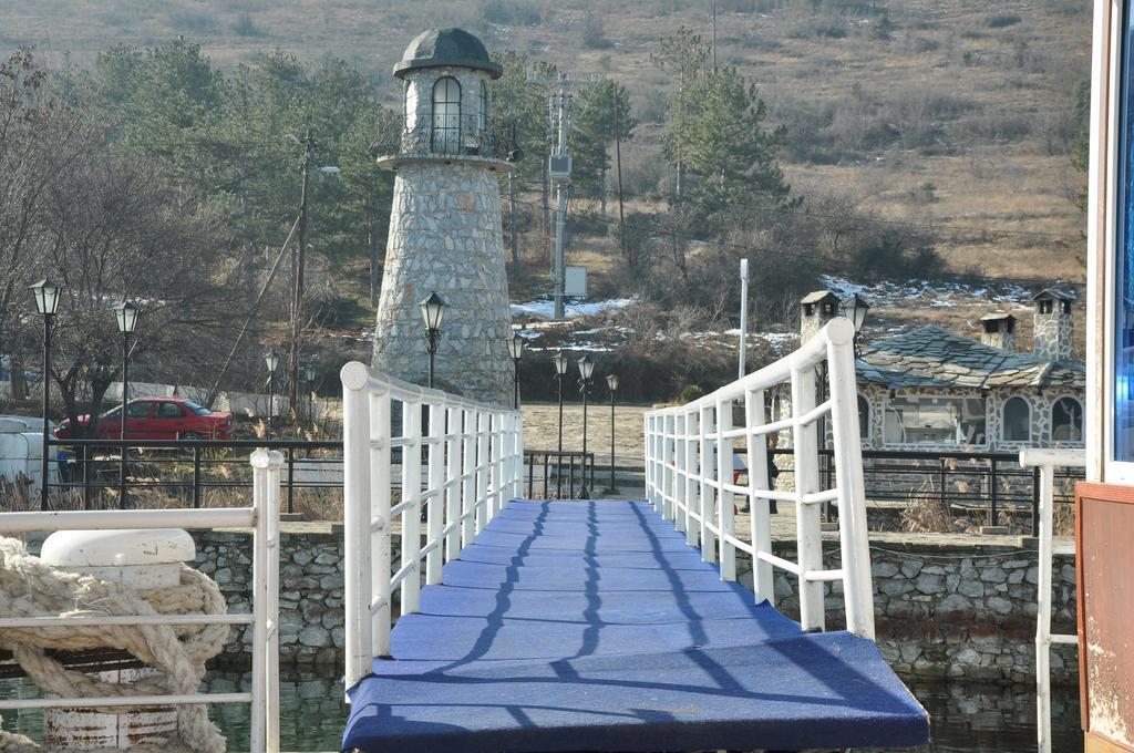 Hotel Brod Panini Veles Bagian luar foto